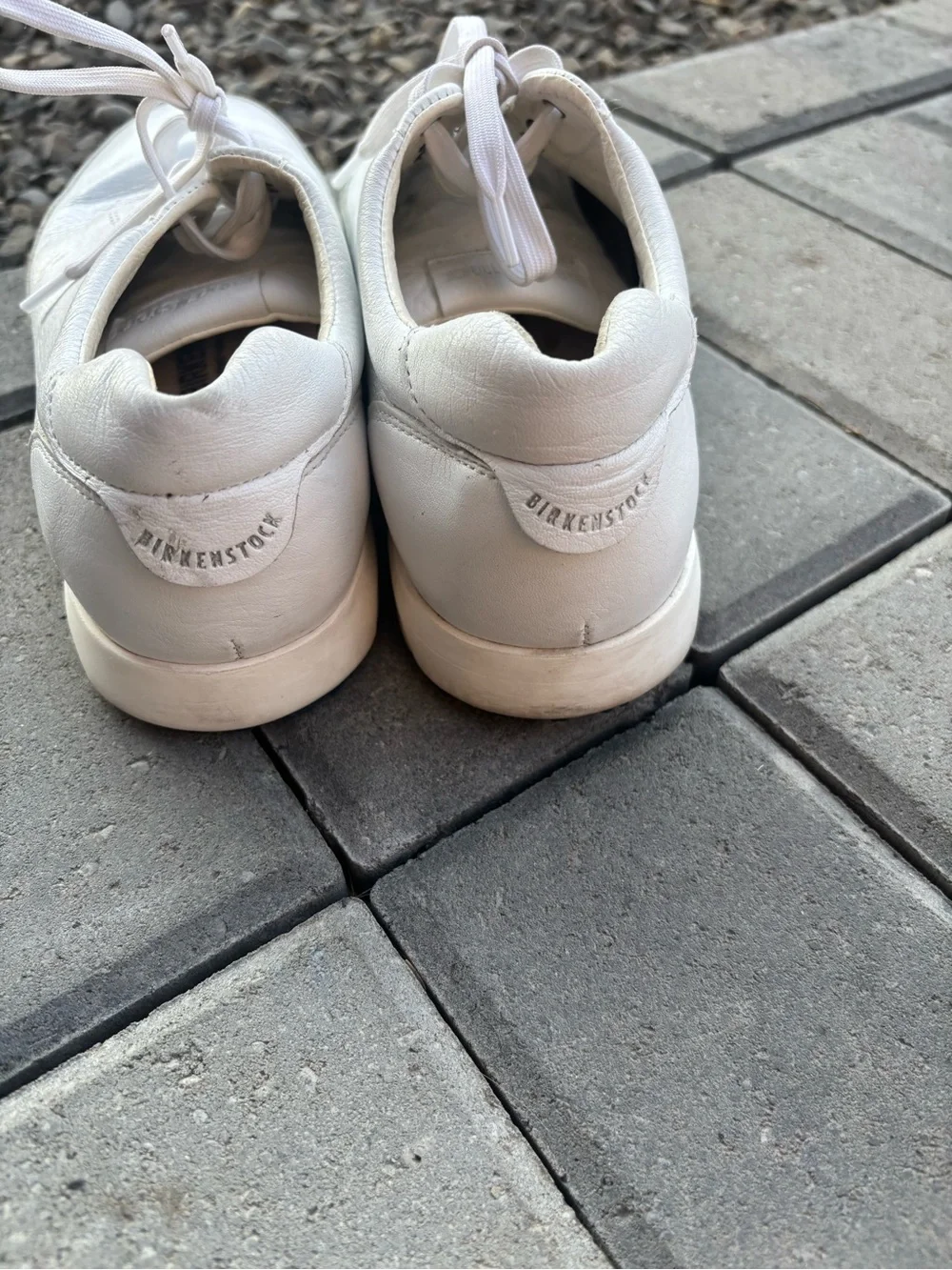 Birkenstock Bend Low Top White Pebbled Leather Lace Up Sneakers Size 39